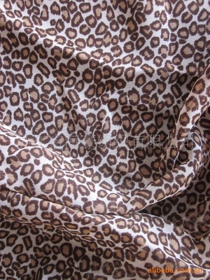 化纖面料新選擇 190滌塔夫印花及其他產品在阿里巴巴海豪現貨直供